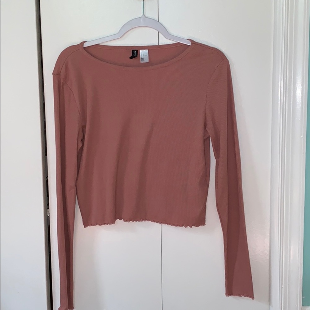 Divided Dusty Rose L Longsleeve with Lettuce Trim
